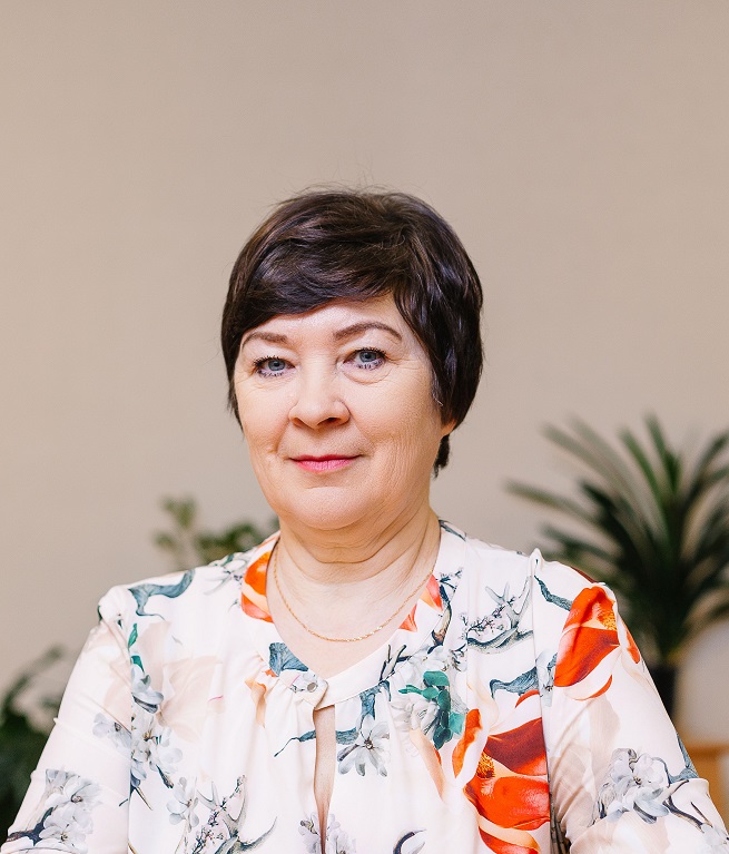 Григорьева Лариса Петровна.